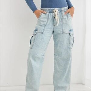 Aerie “Village” Cargo Pants